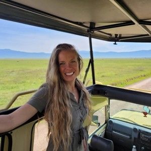 Meet your Posher, Deanna